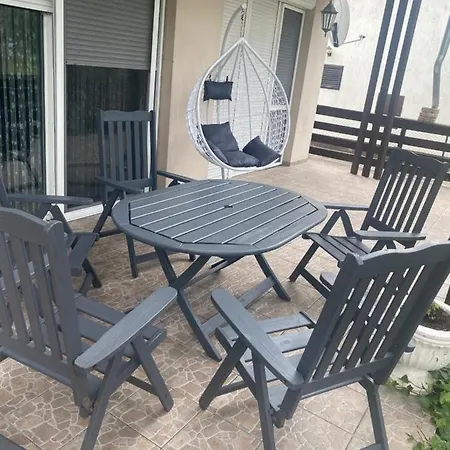 Medlin Apartman 아파트 *