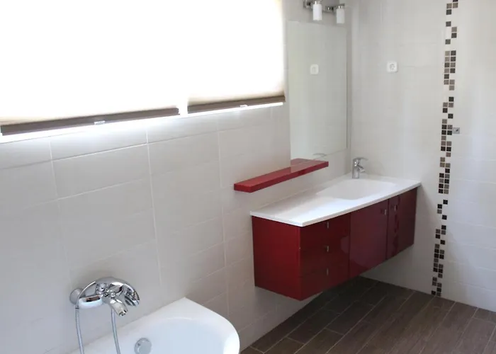 Medlin Apartman דירה שיופוק